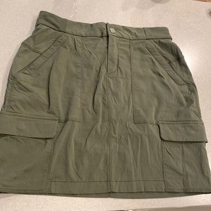 Athleta women’s skort size 8 tall